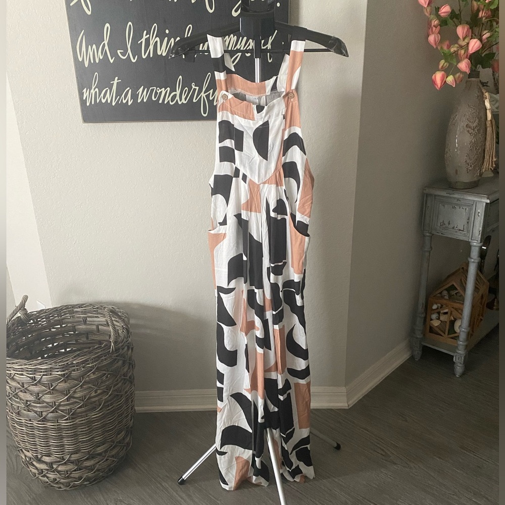 Abstract Print Halter Jumpsuit in Peach & Black